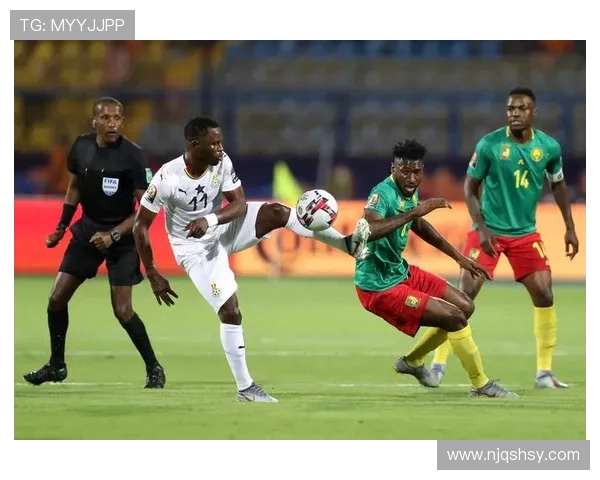 加纳足球明星因伤缺席重要比赛球迷心痛不已